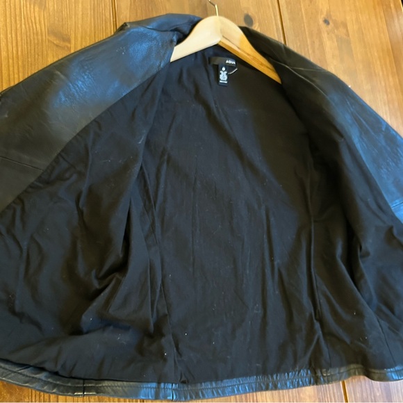 Black Leather Biker/Moto Jacket - Picture 6 of 8